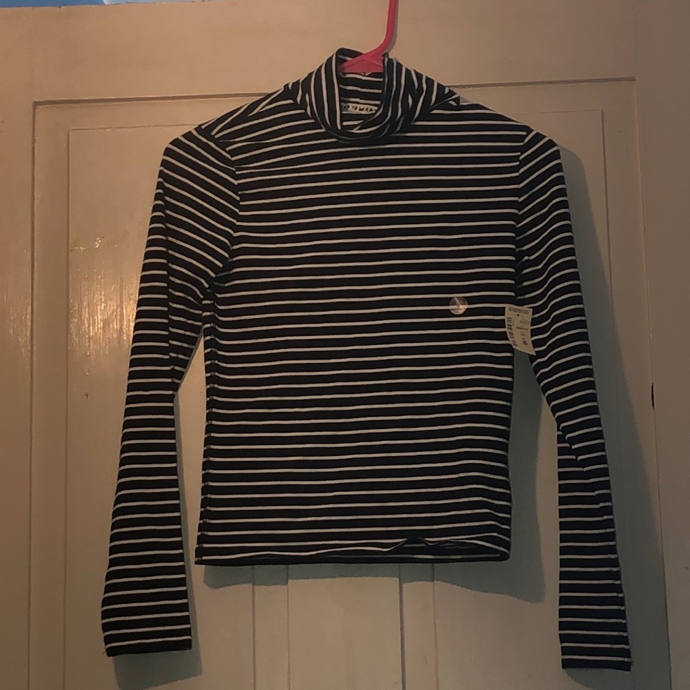 Aeropostale turtle neck